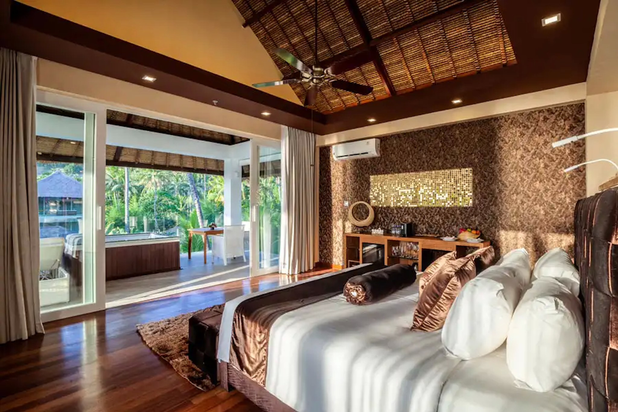 Room at Seven Secrets by Hanging Gardens, SENGGIGI