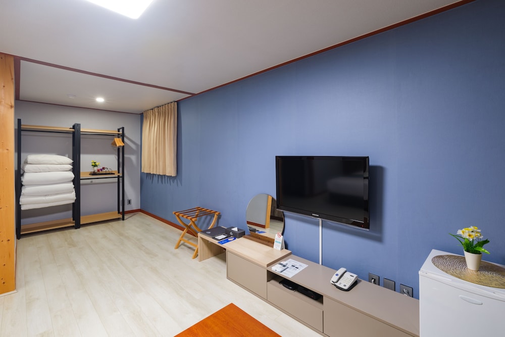 Sea Cliff Hotel Jeju 40/69