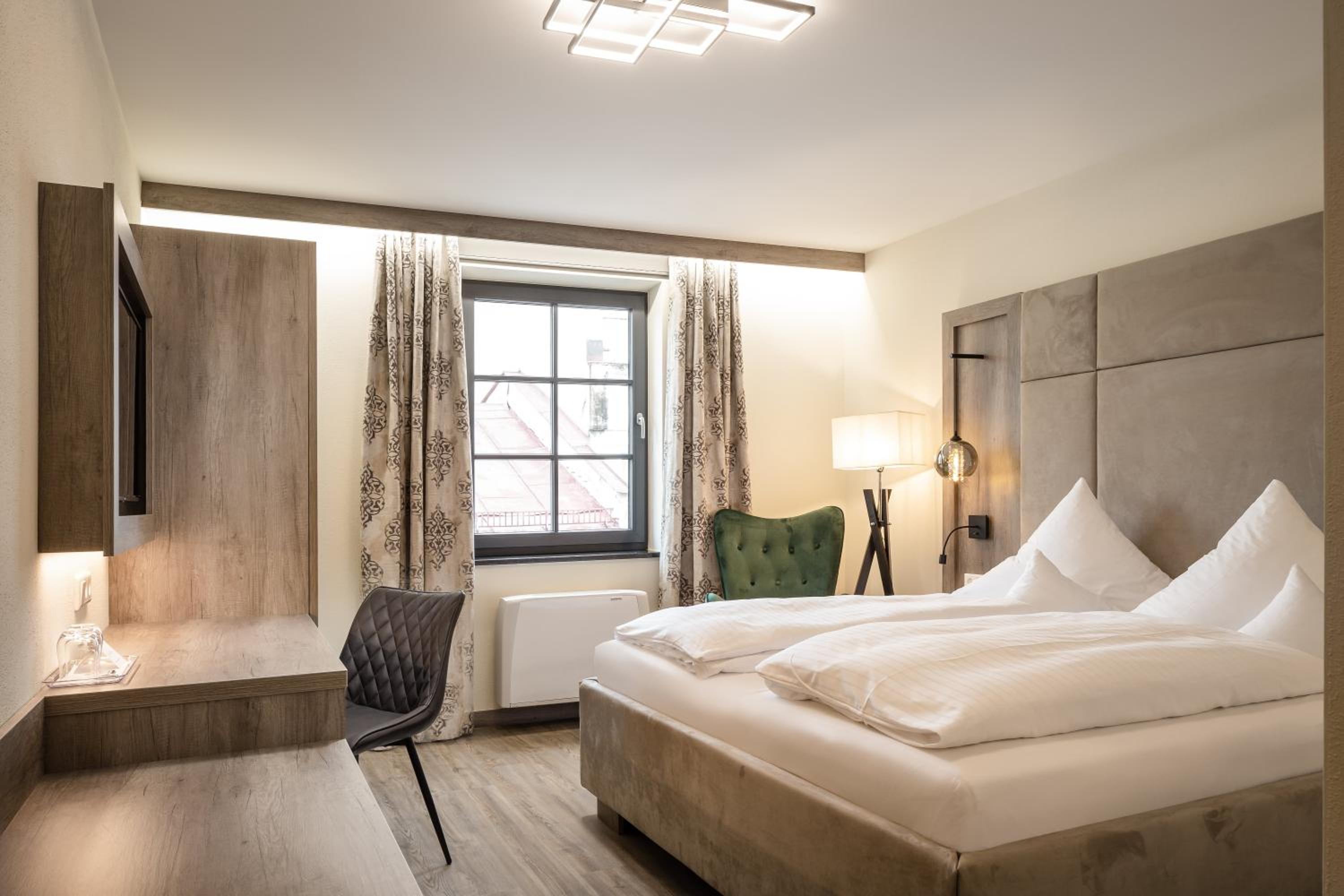 Hotel Gasthof Hottl Deggendorf 13/50