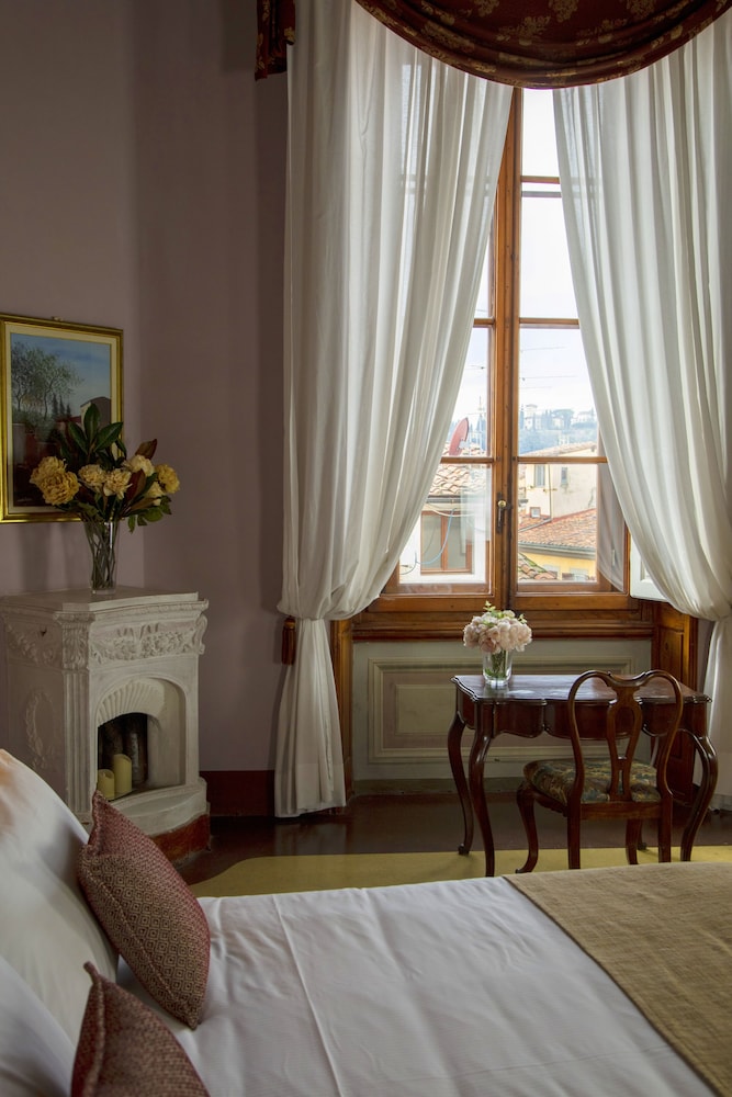Hotel Palazzo Guadagni 33/47