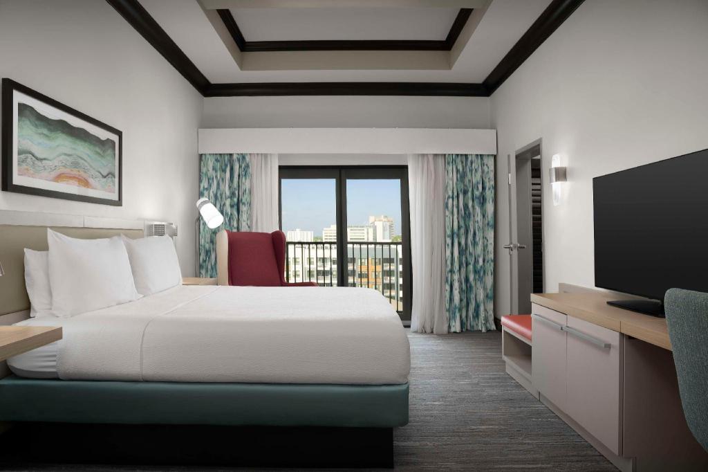 1 BEDROOM, PRESIDENTIAL, SUITE, KING BED
