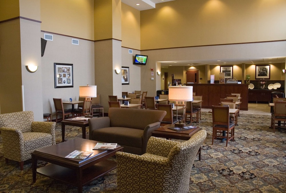 Hampton Inn & Suites Lino Lakes 23/41