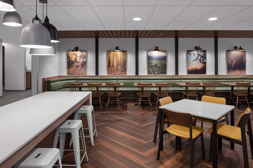 Fairfield Inn & Suites by Marriott Hailey Sun Valley 36/49
