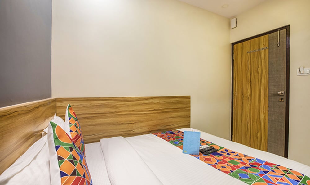Fabhotel Marol Metro Andheri East 8/22
