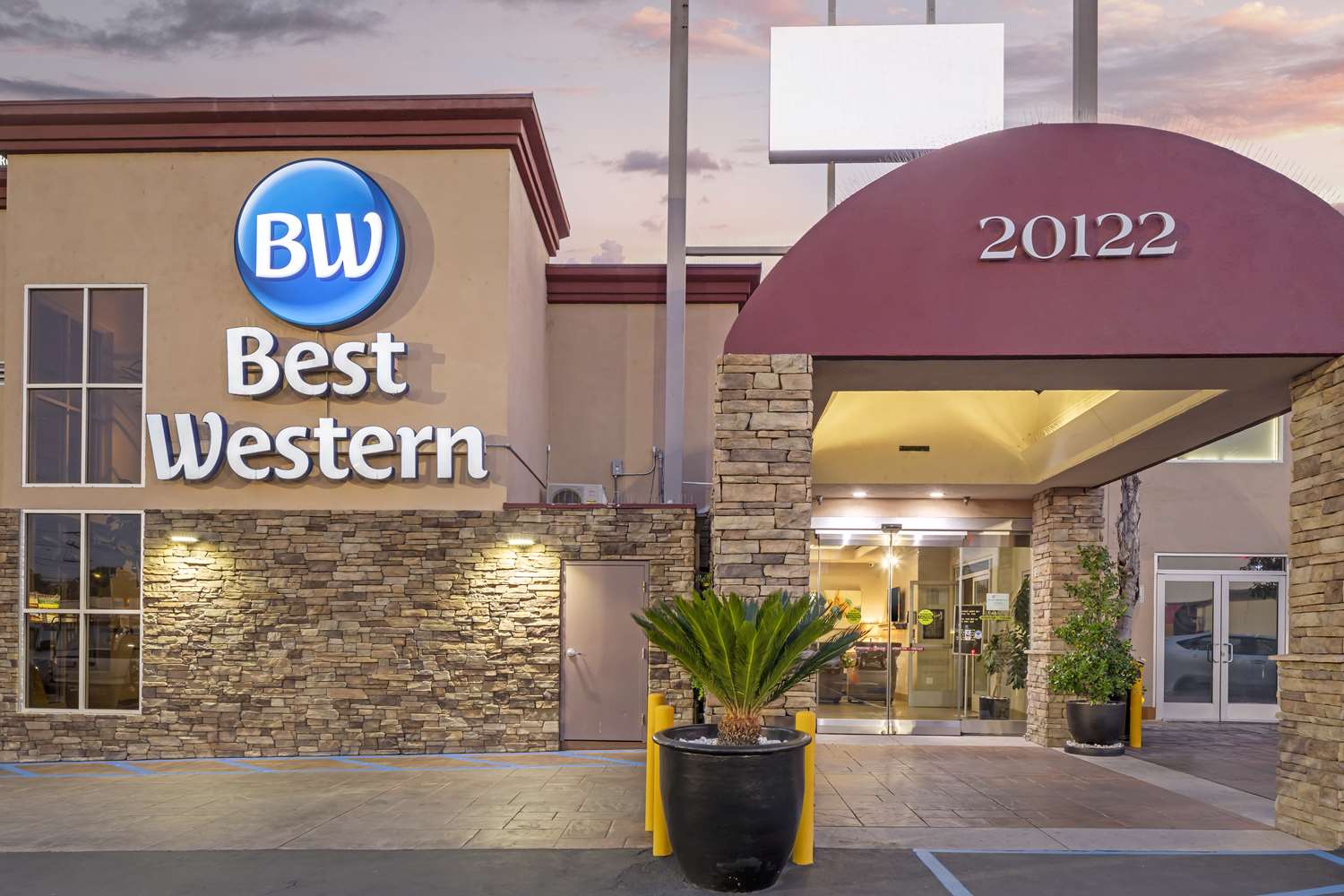 Best Western Canoga Park Motor Inn 2/44