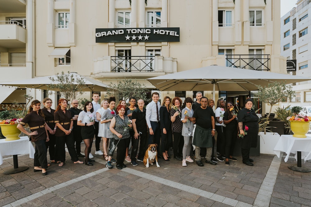 Grand Hotel Tonic 60/76