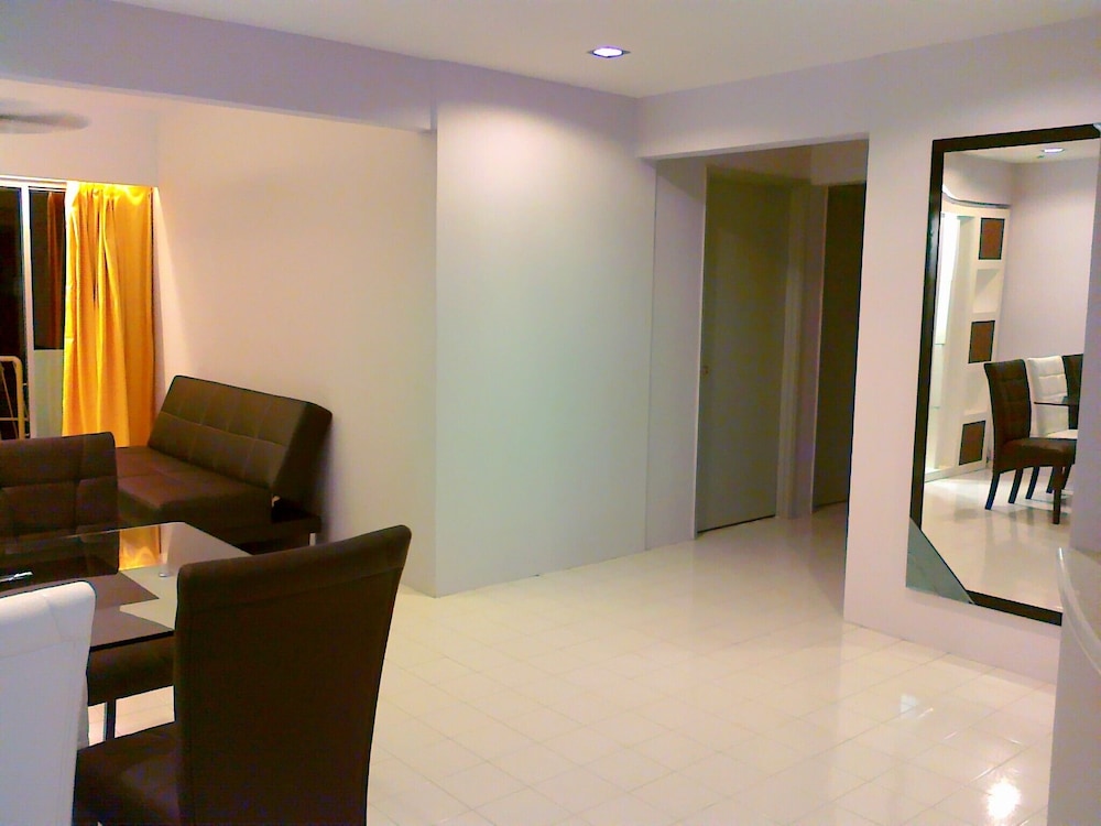 Malacca Hotel Apartment 42/66