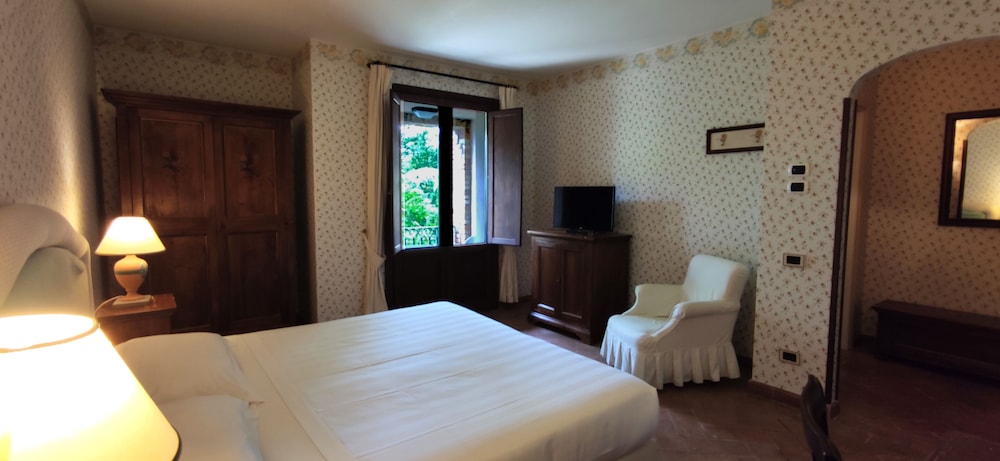Relais Il Canalicchio 17/50