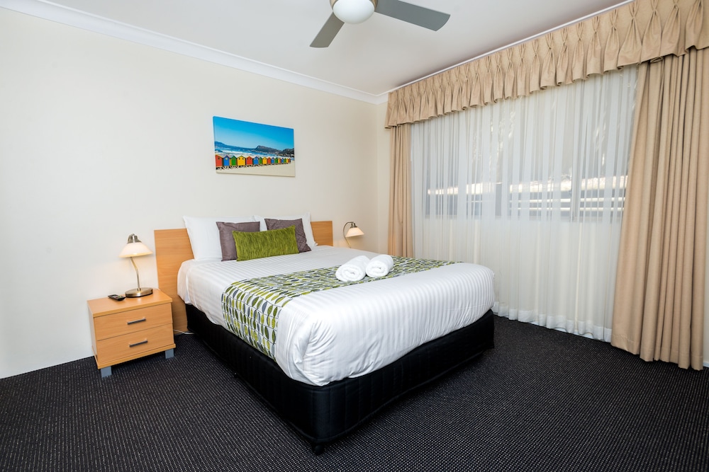 Beaches Serviced Apartments 25/46