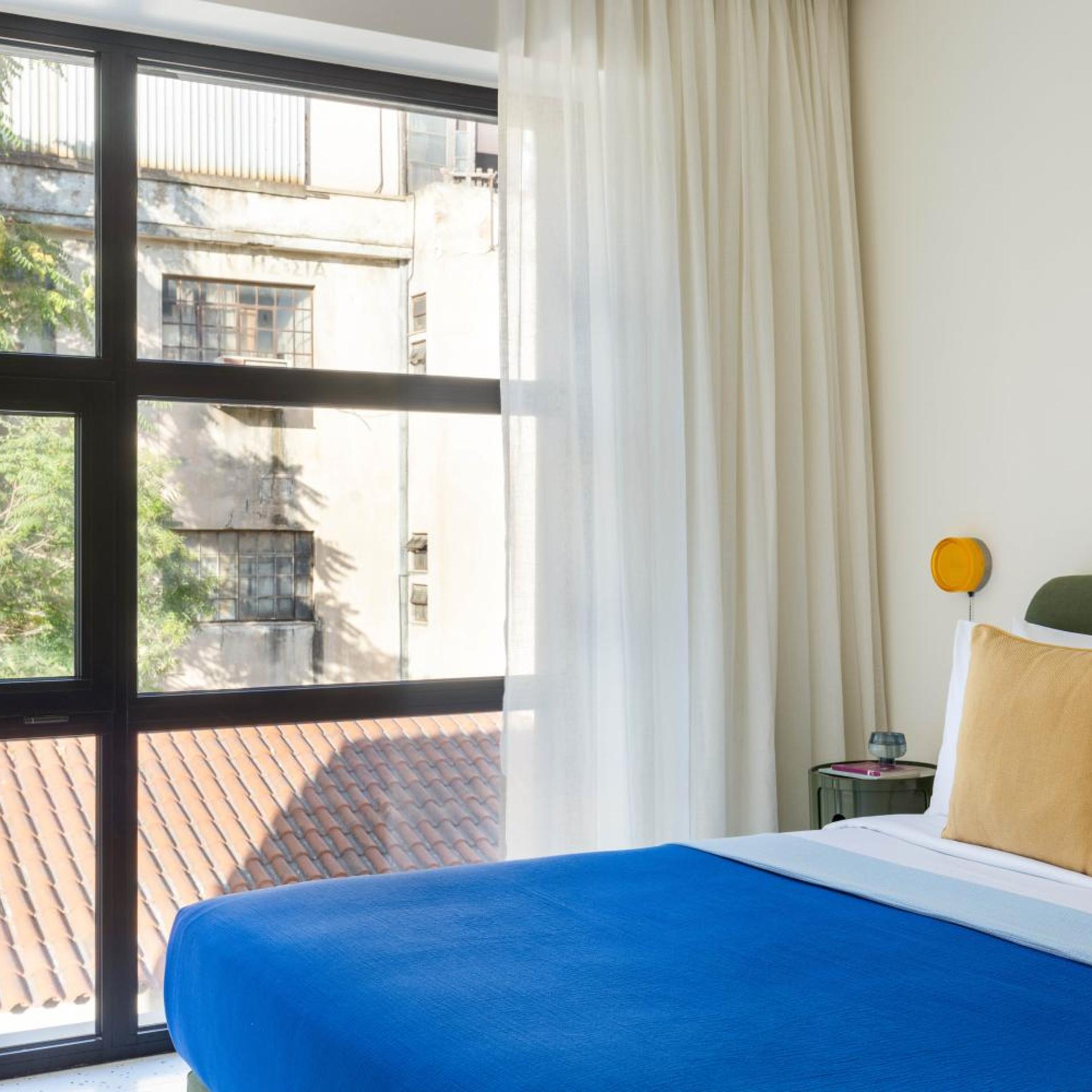Room, Double Bed