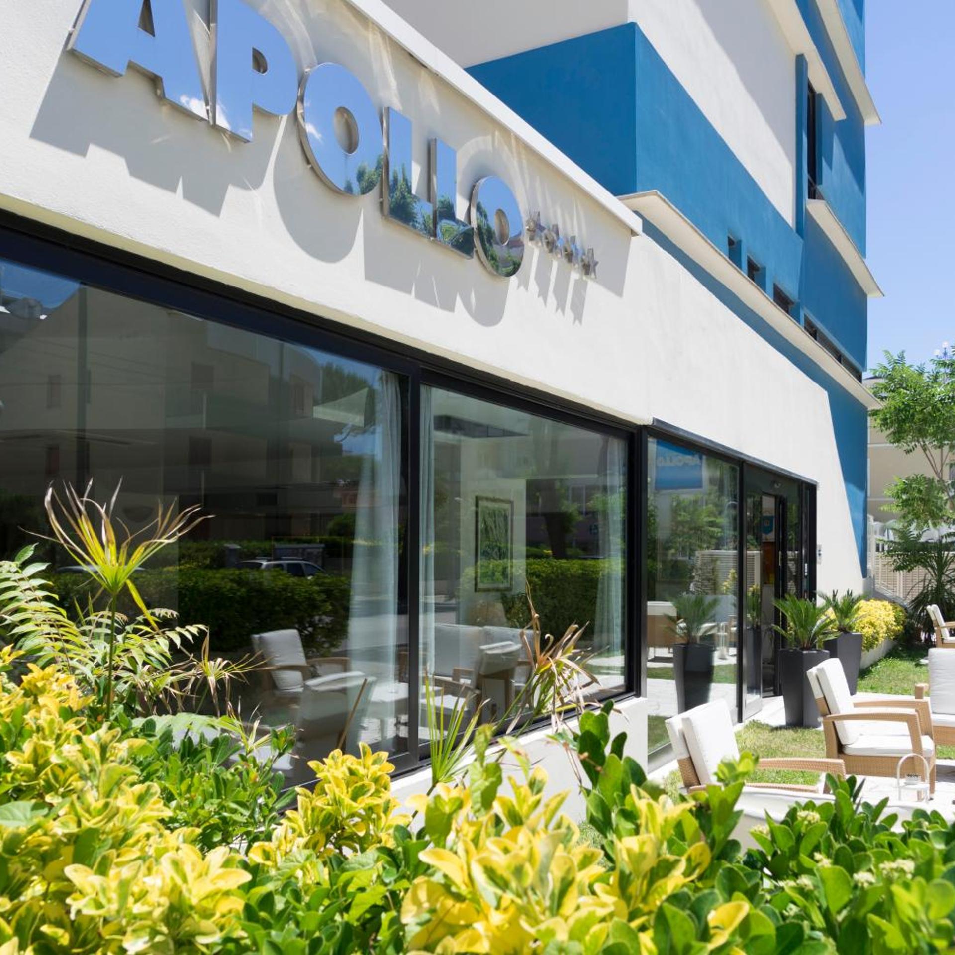 Hotel Apollo 3/50