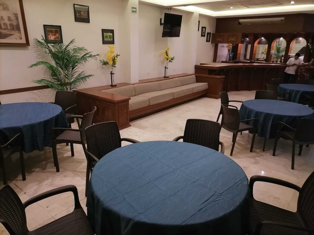 Hotel Imperial Veracruz 48/64