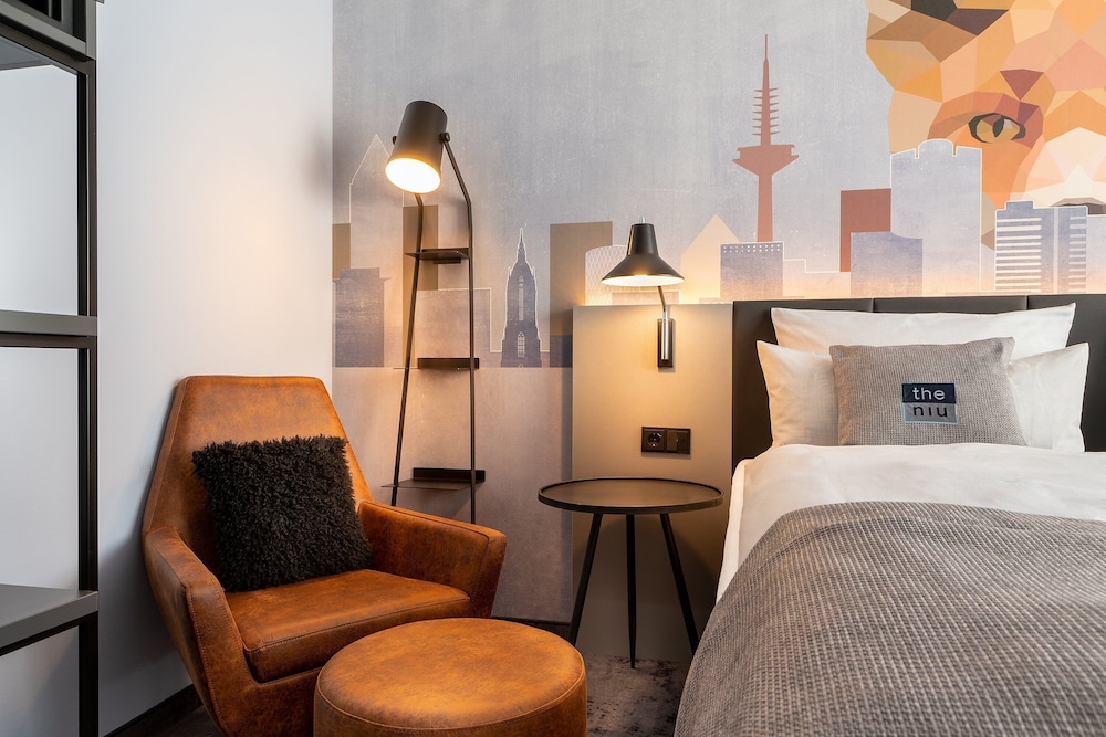 Holiday Inn - the niu, Charly Frankfurt City by IHG 24/56