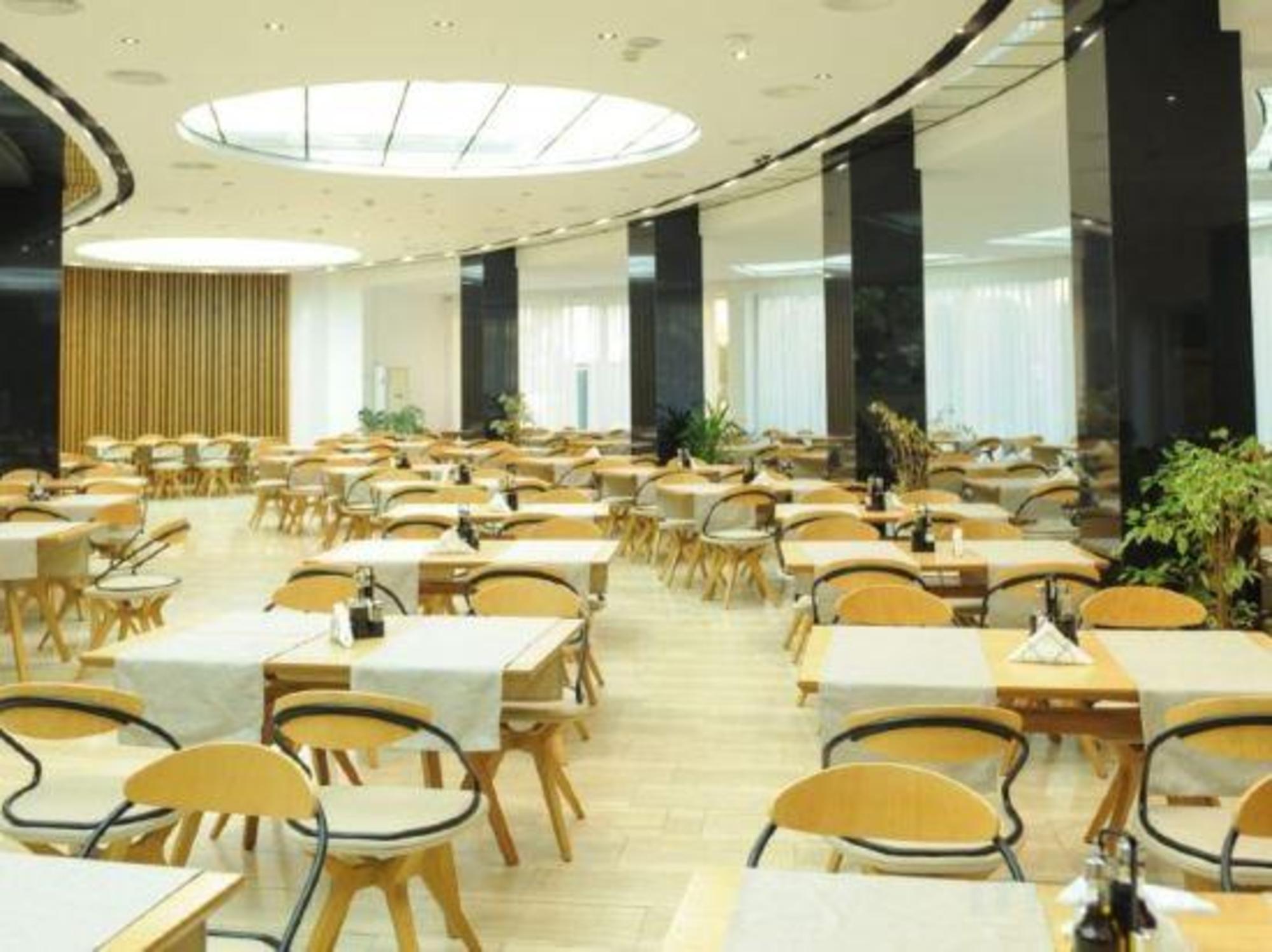 Hotel Leonardo 16/20