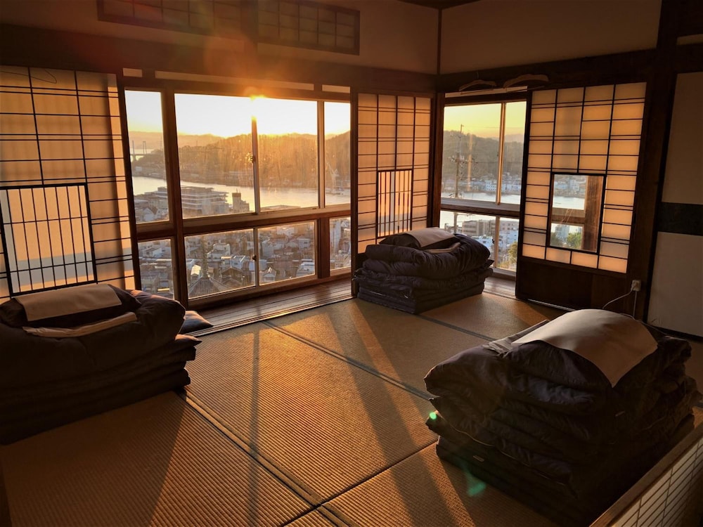 Onomichi Guest House Miharashi-Tei - Hostel 50/72