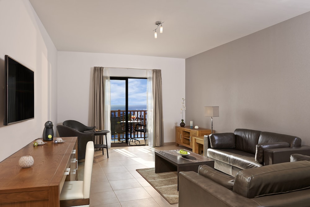 Melia Dunas Beach Resort And Spa 36/68