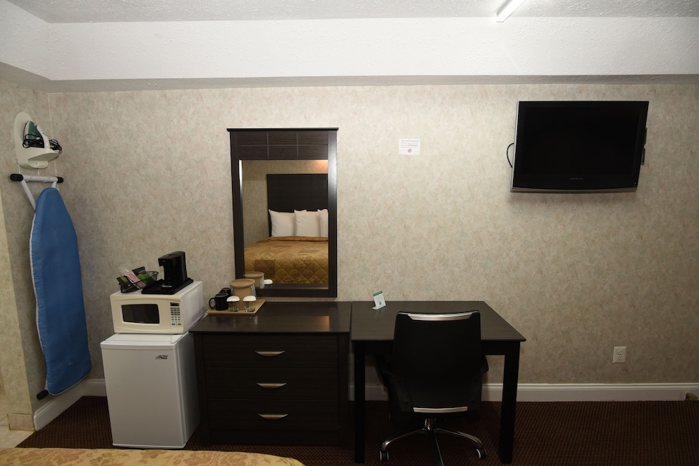 Country View Inn & Suites Atlantic City 29/35