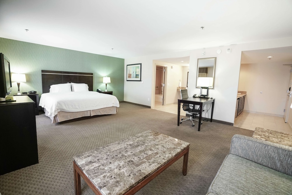 Hampton Inn and Suites Las Vegas Airport 37/66