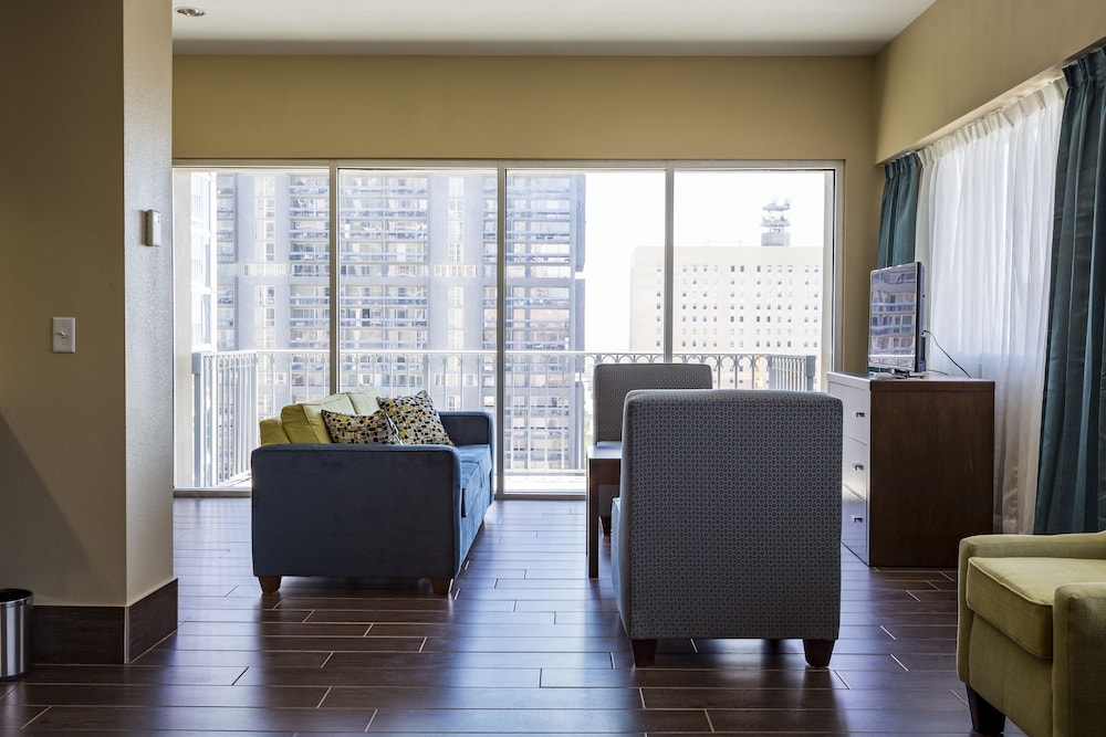 Holiday Inn Houston Downtown 12/77