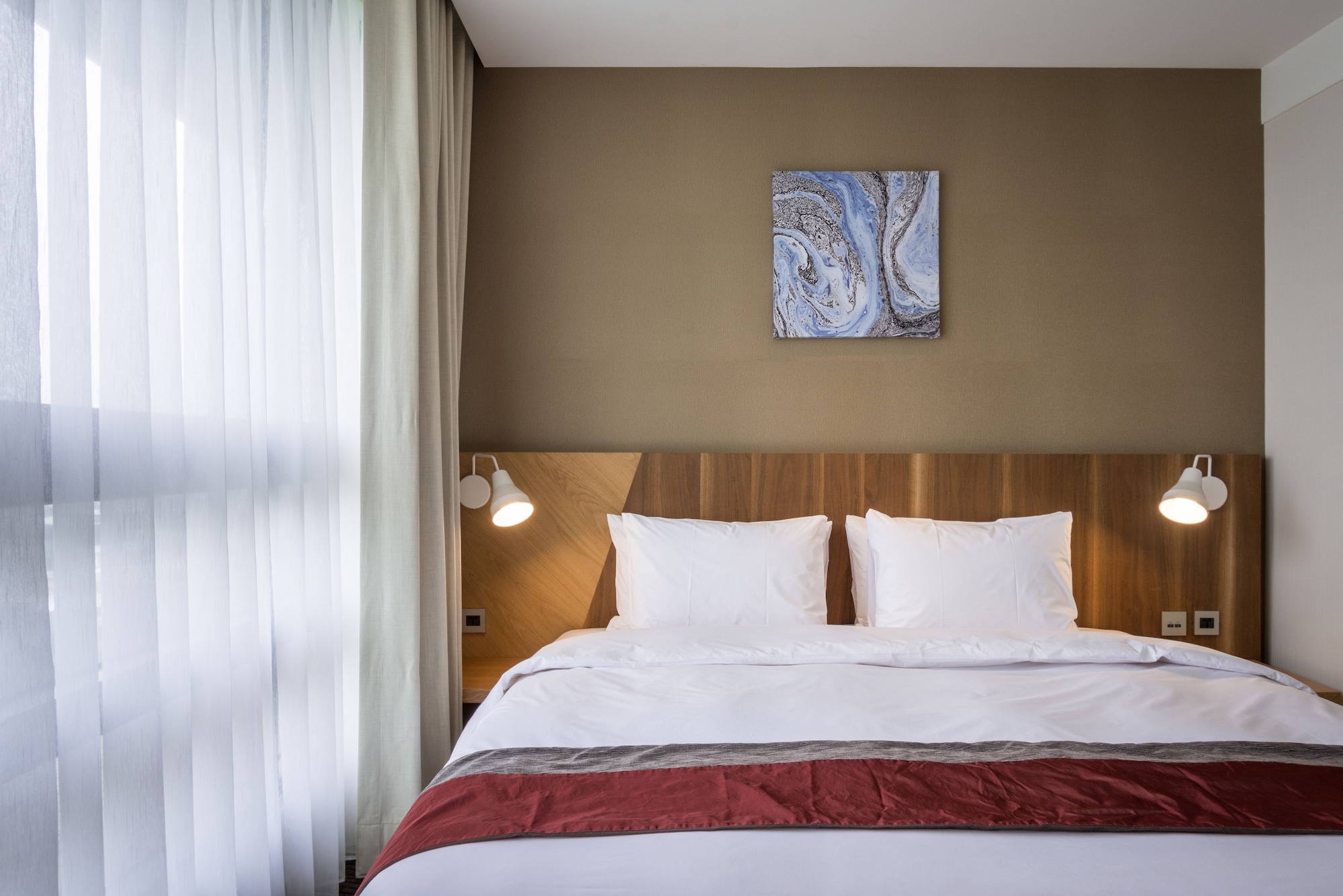 SUPERIOR, DOUBLE BED