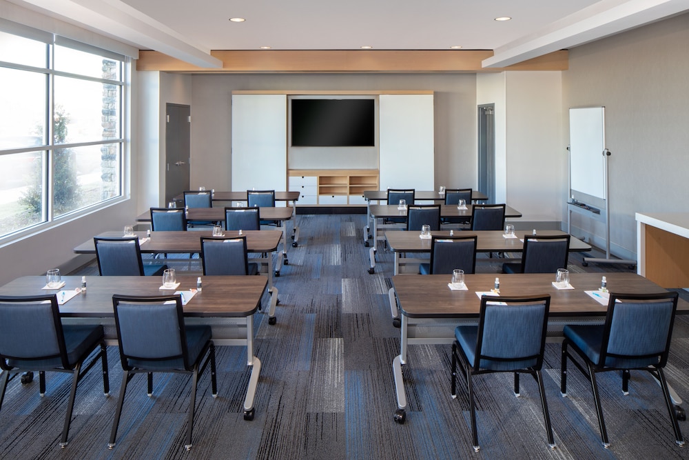 Hyatt House Lewes Rehoboth Beach 40/47