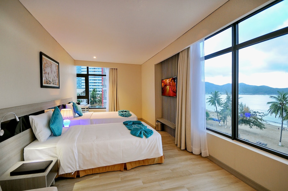 The Mcr Luxury Nha Trang 9/44