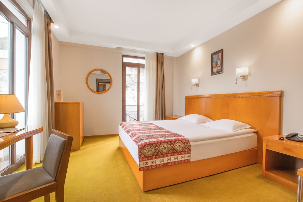 Urban Boutique Hotel 10/50