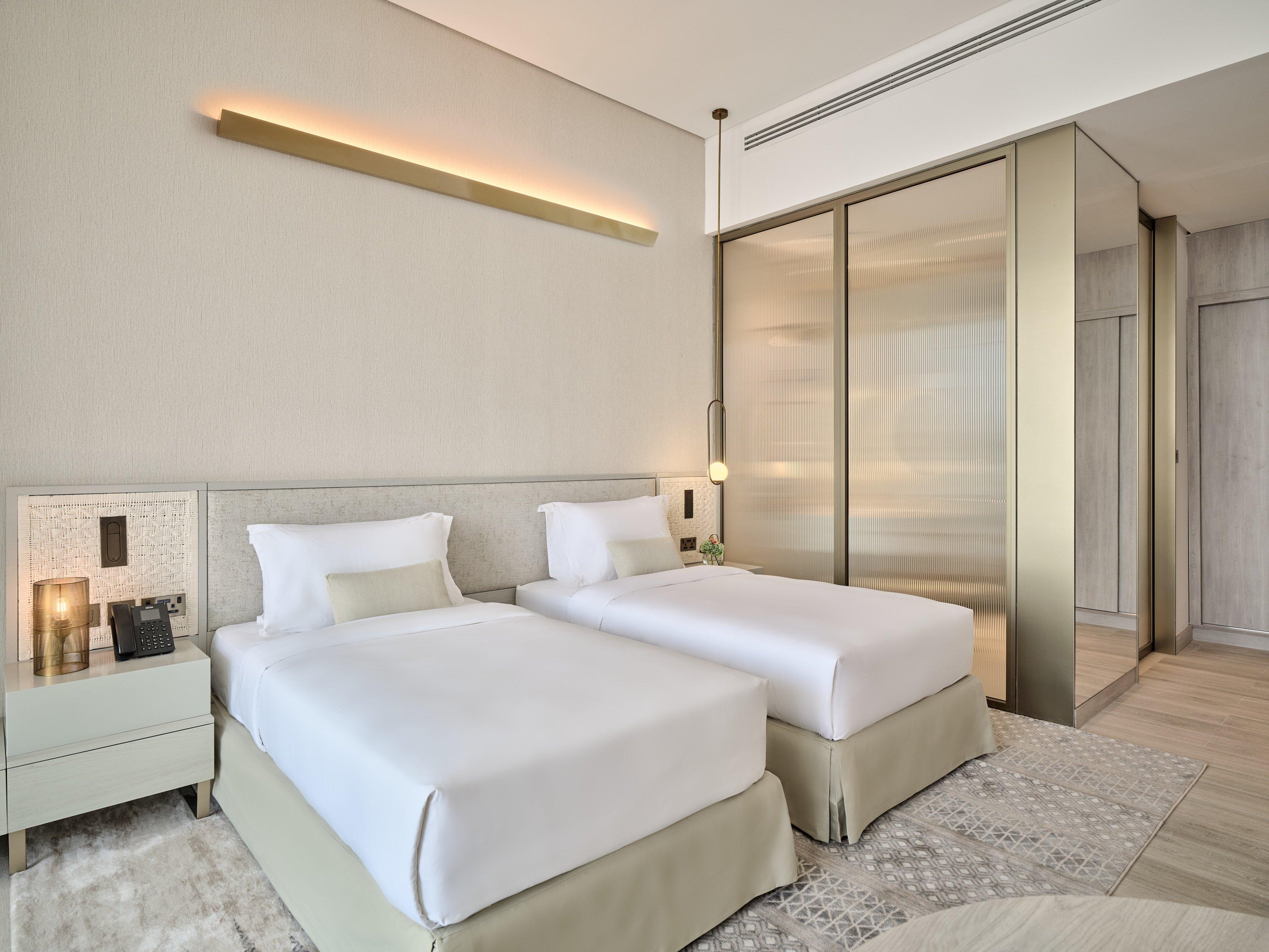 Shoreline, Suite, Sea Front, Balcony
