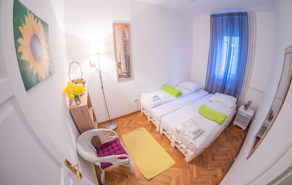 Hostel Beogradjanka 14/50