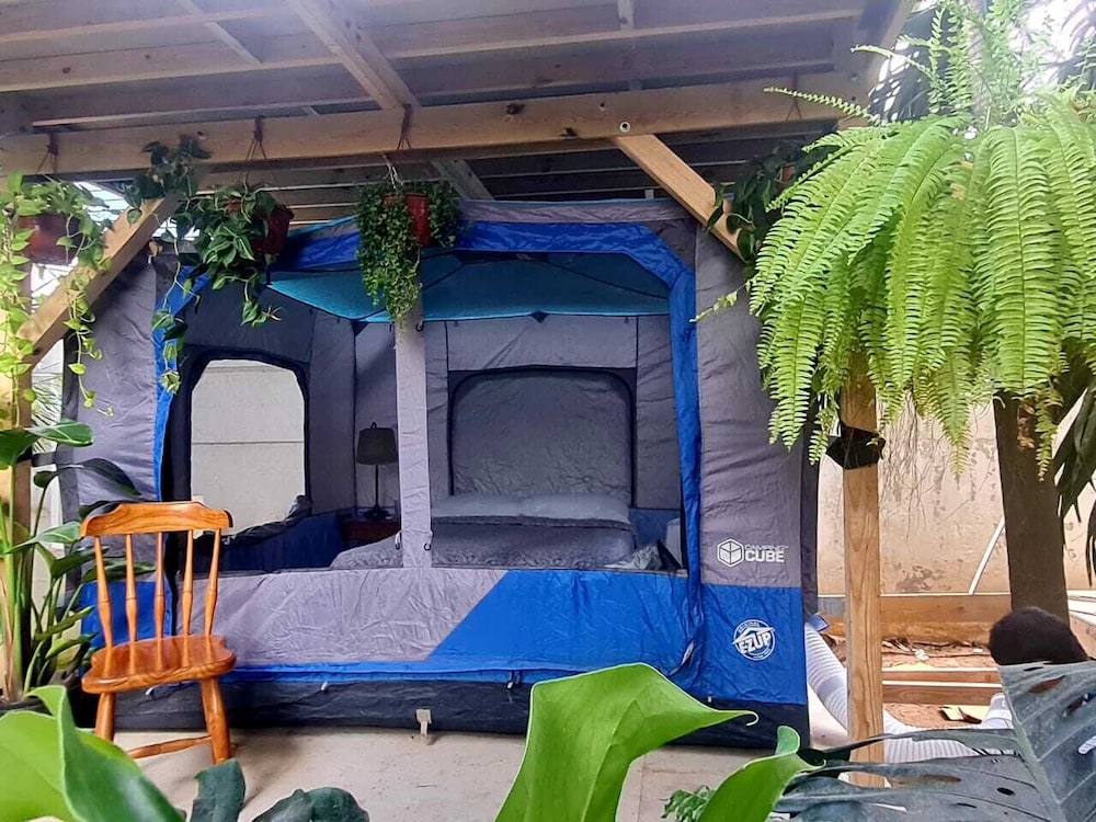 Panama House Bed & Breakfast 30/45