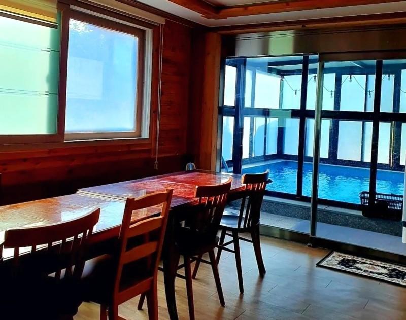 Gyeongju Feelhouse Pension 7/9