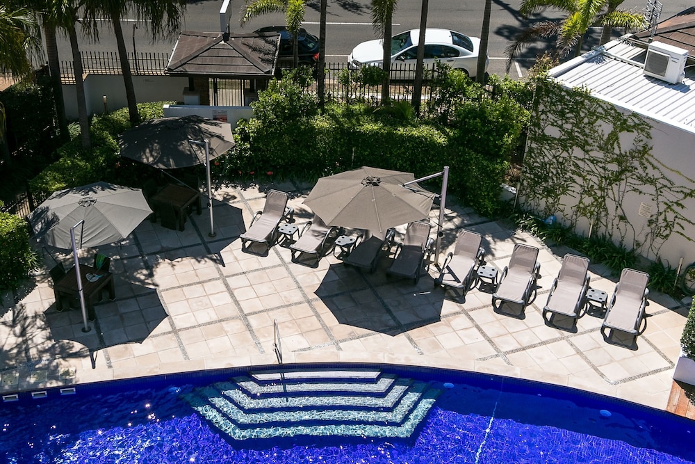 Grand Mercure Allegra Hervey Bay 70/74