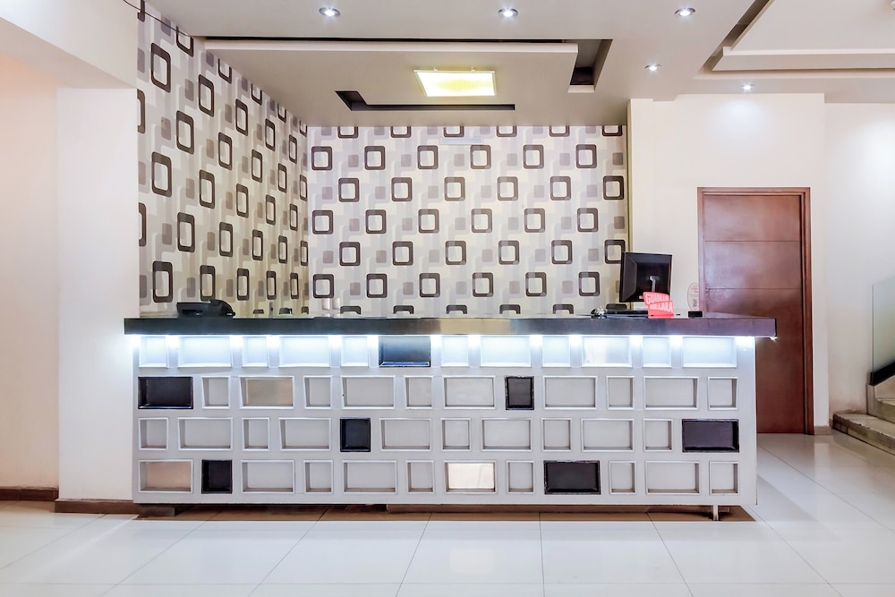 Capital O Hotel Colon Express Guadalajara 13/48