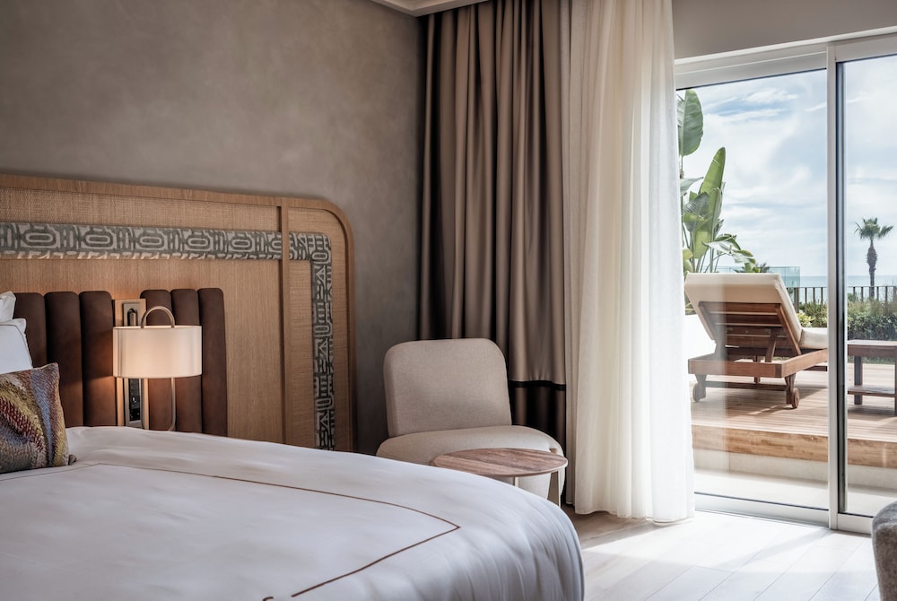 Garden, King Bed, Sea View