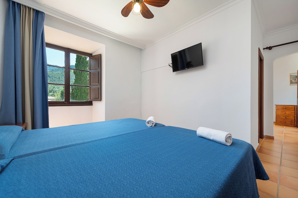 SUPERIOR, TWIN BEDS