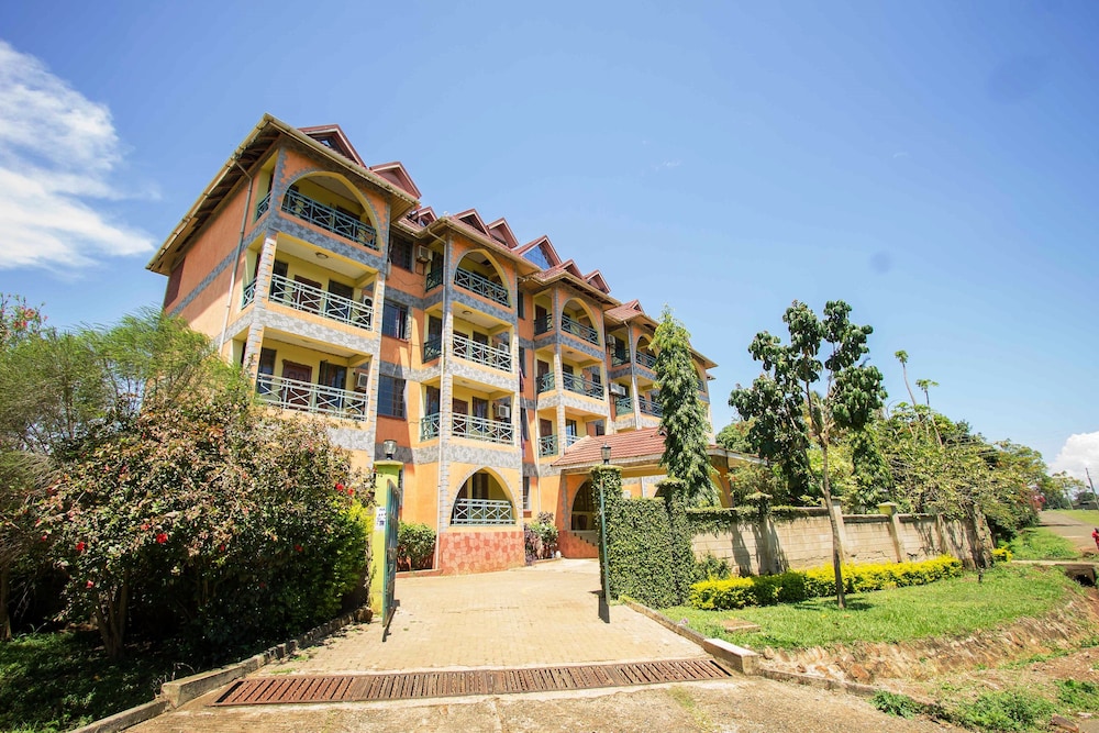PARKVIEW SAFARI HOTEL & APARTMENTS 5/47