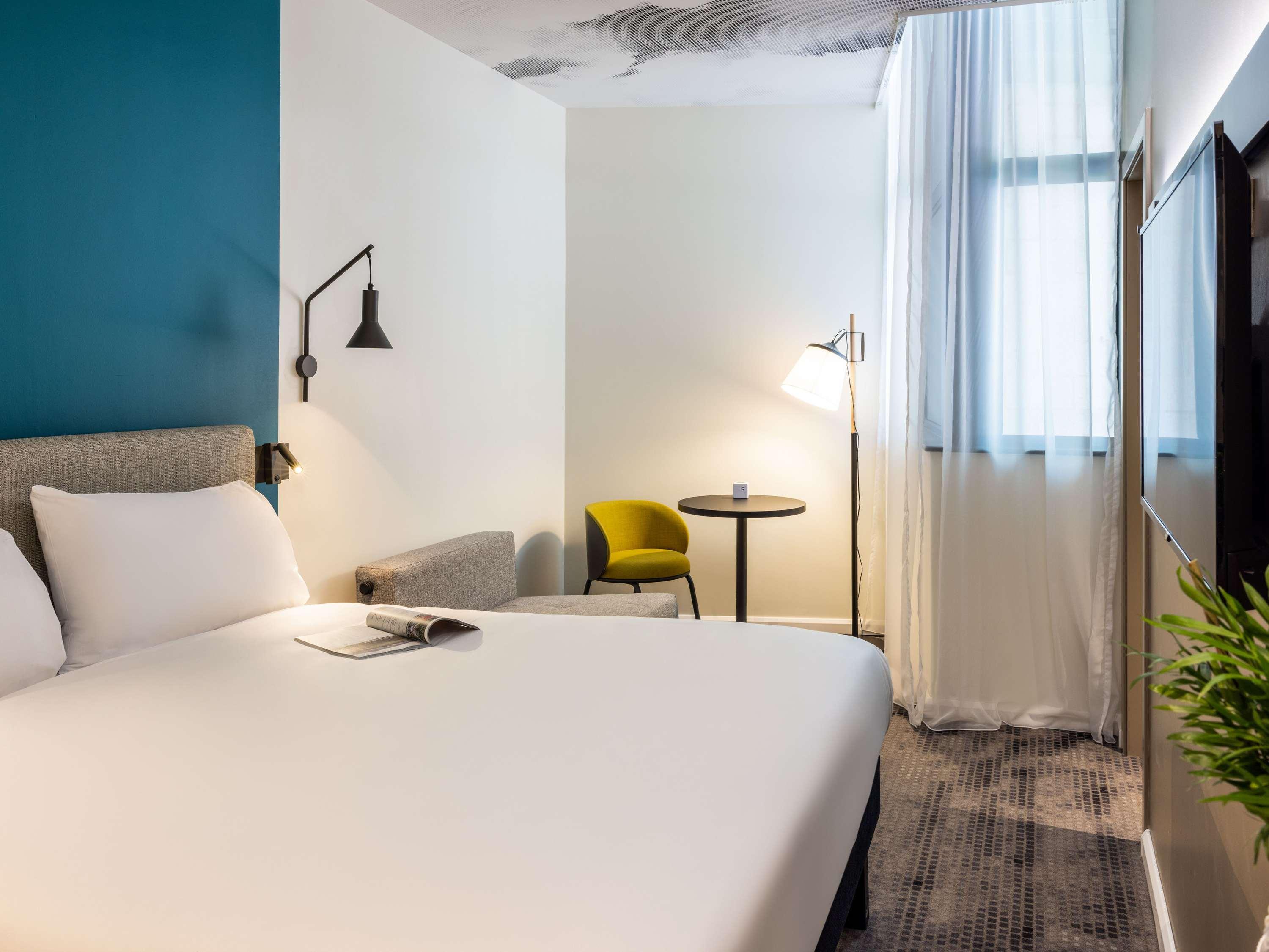 SUPERIOR, DOUBLE BED