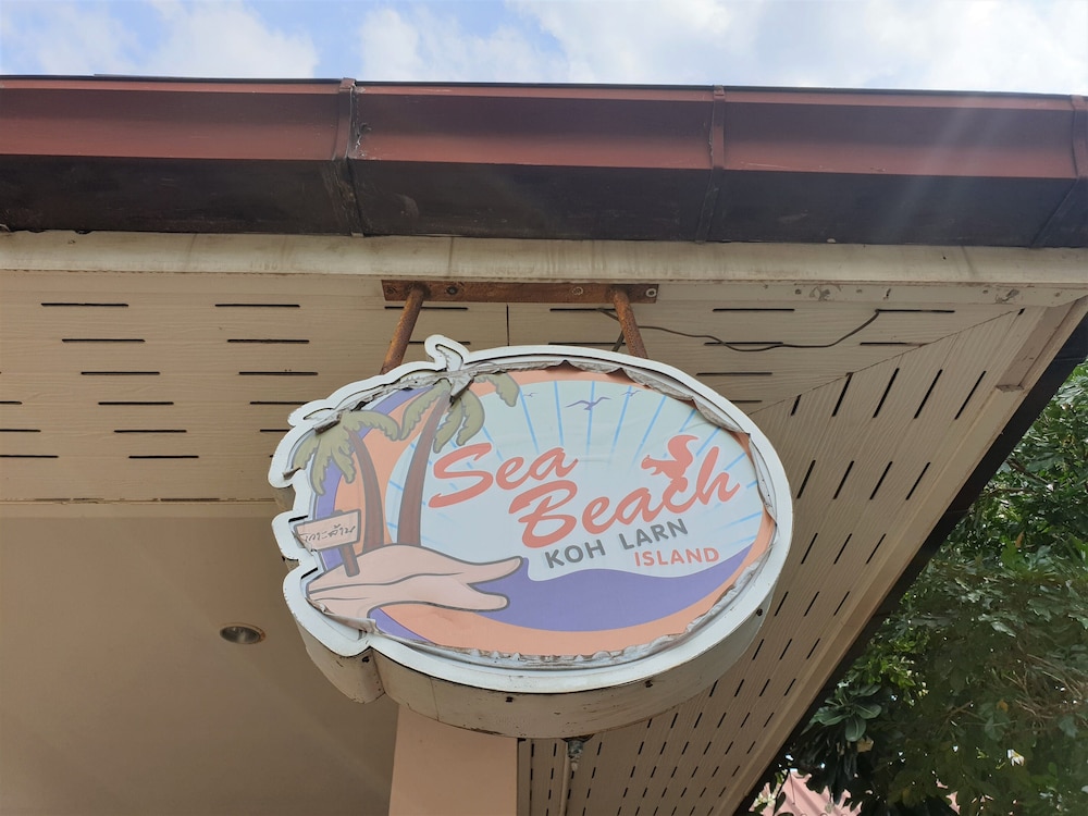 Sea Beach Koh Larn 6/48