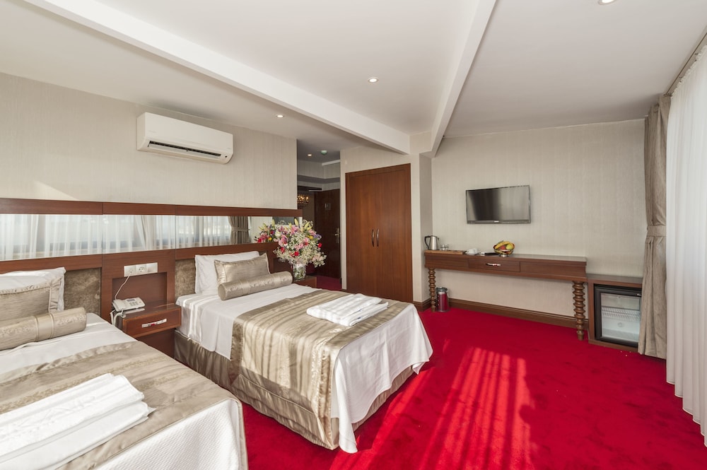 Eskar Hotel 9/78