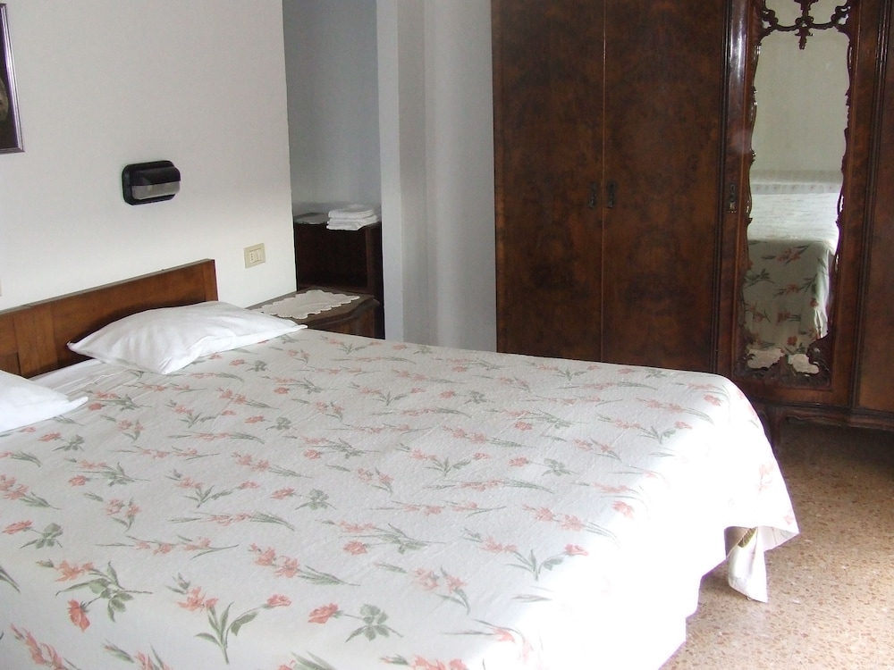 Hotel Naviglio 14/30