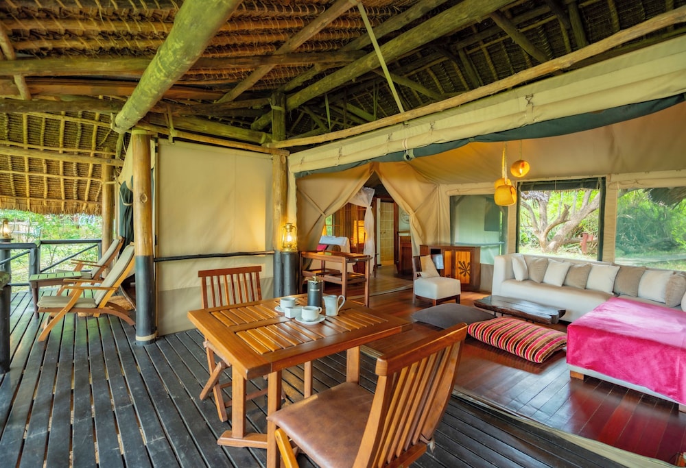 Samburu Intrepids Tented Camp 31/49