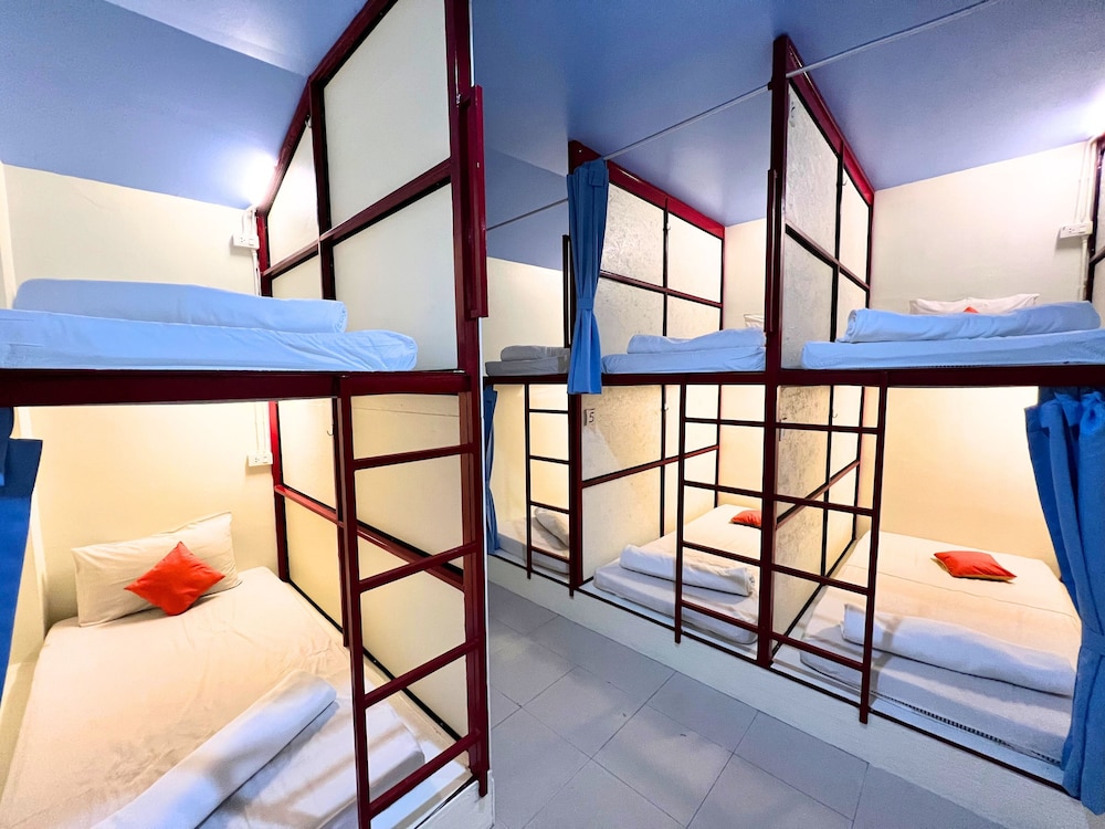 Sleepy Station - Hostel 15/57