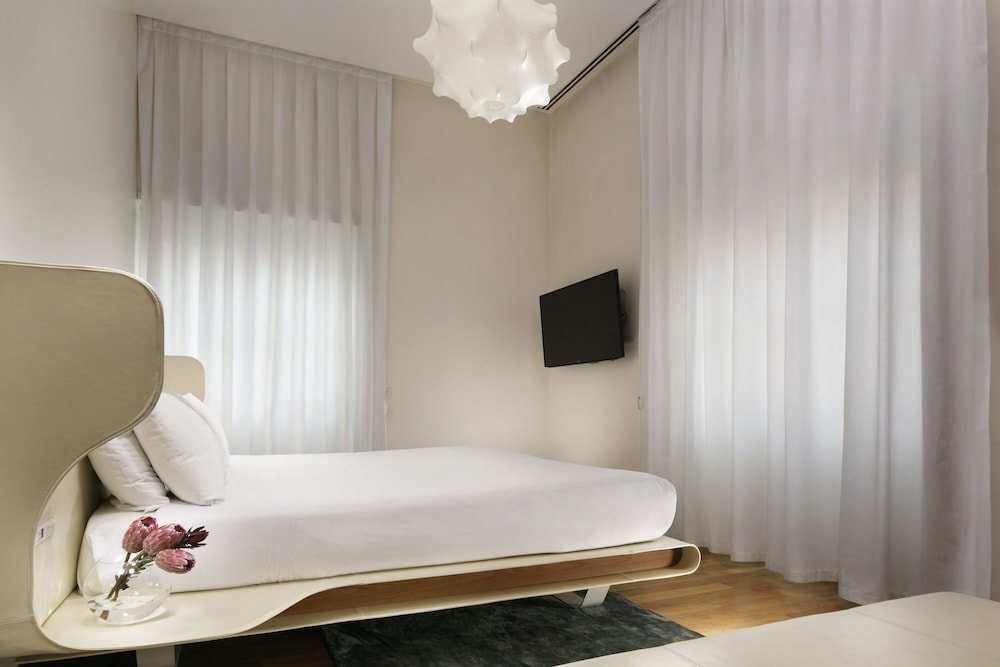 Palazzo Montemartini Rome, A Radisson Collection Hotel 26/77