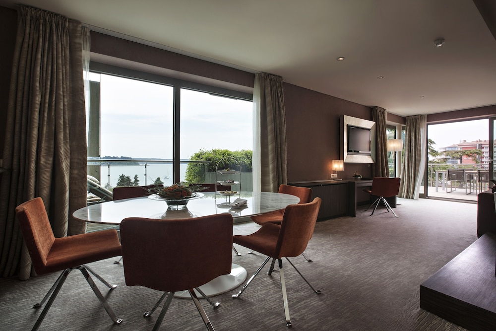 Hotel Palace Portoroz 85/94
