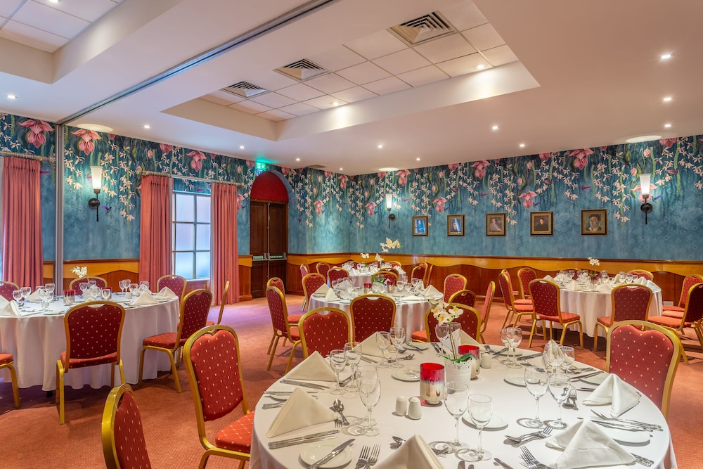 Dooleys Hotel Waterford City 39/57
