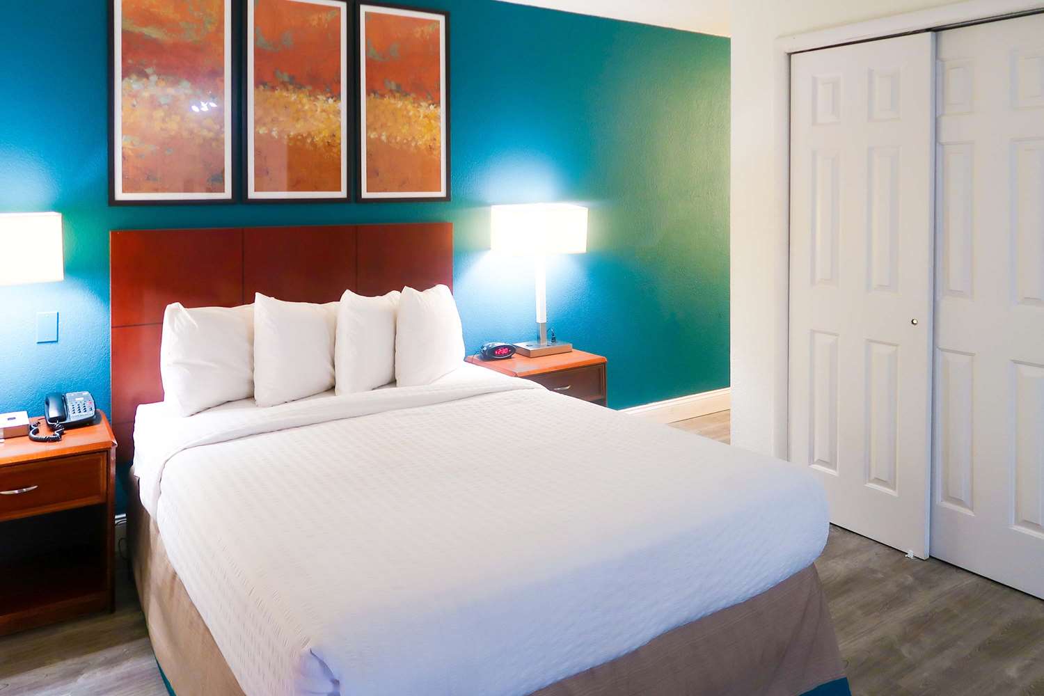 Tysons Corner Suites, a Baymont by Wyndham 13/49