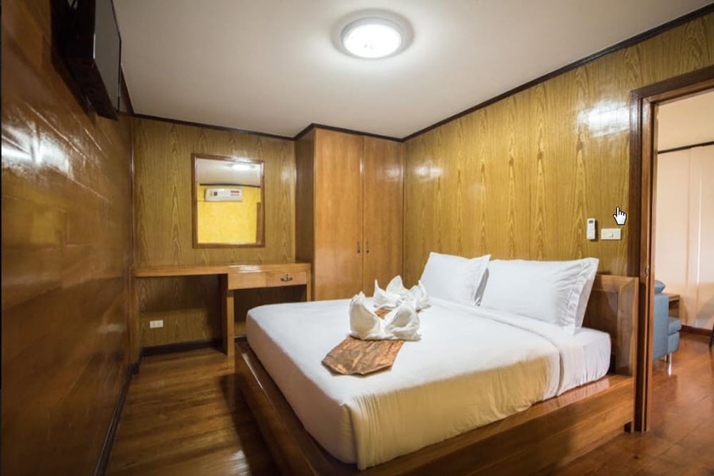 Viking Resort 26/50