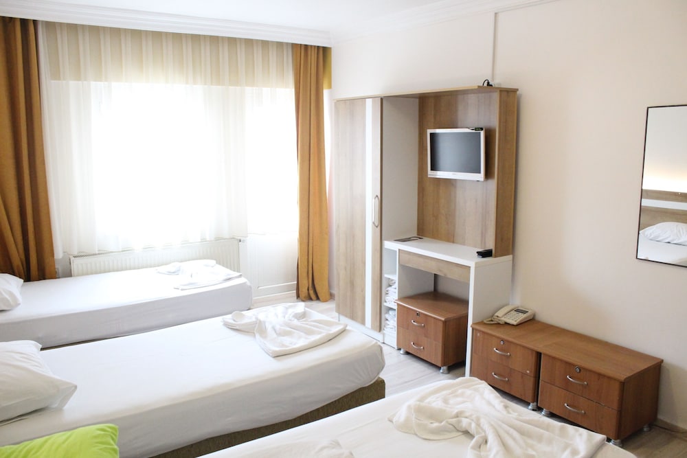 Grand Ece Otel 20/34