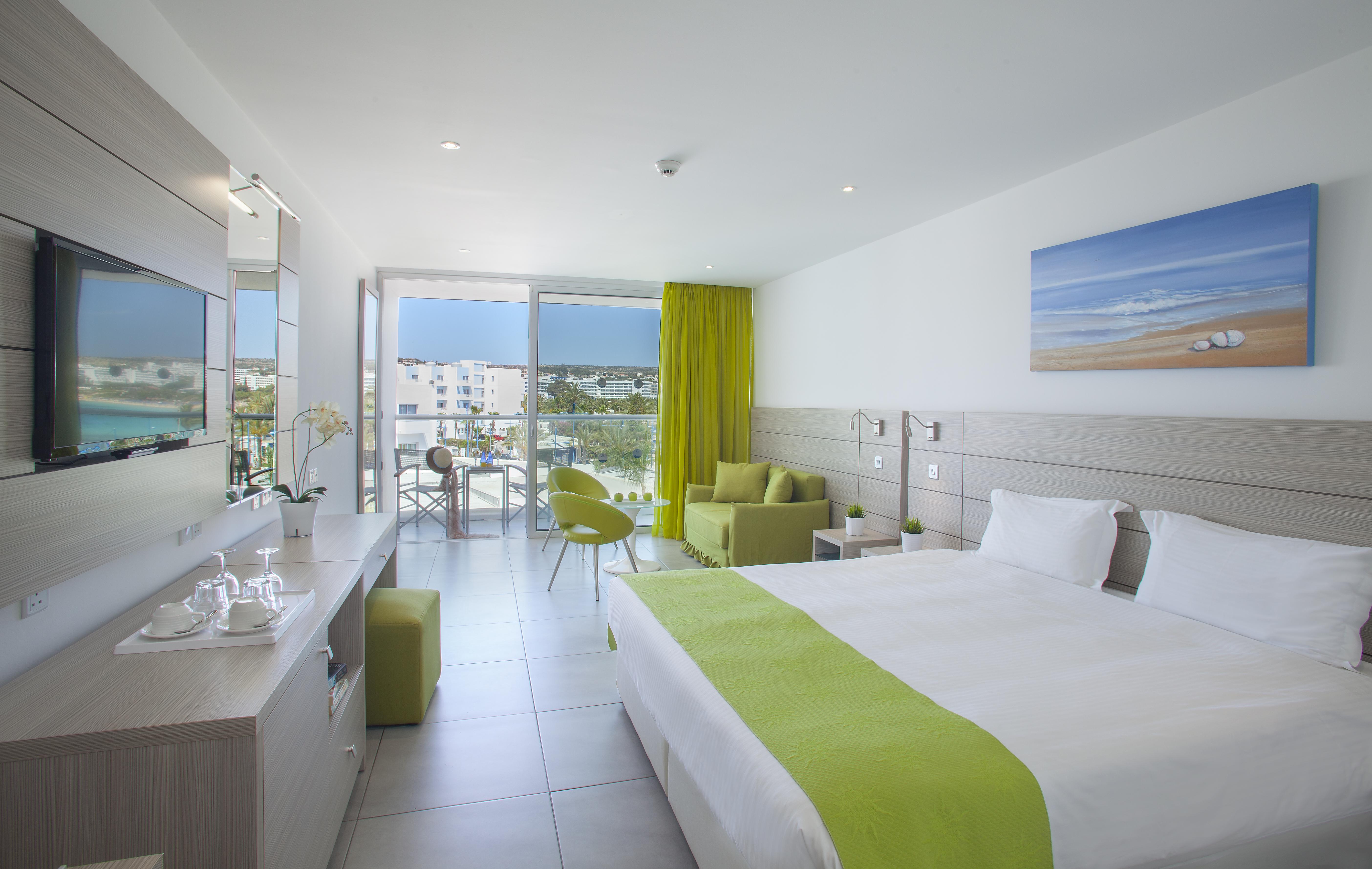 Junior Suite, Quadruple, Sea View, Balcony or Terrace