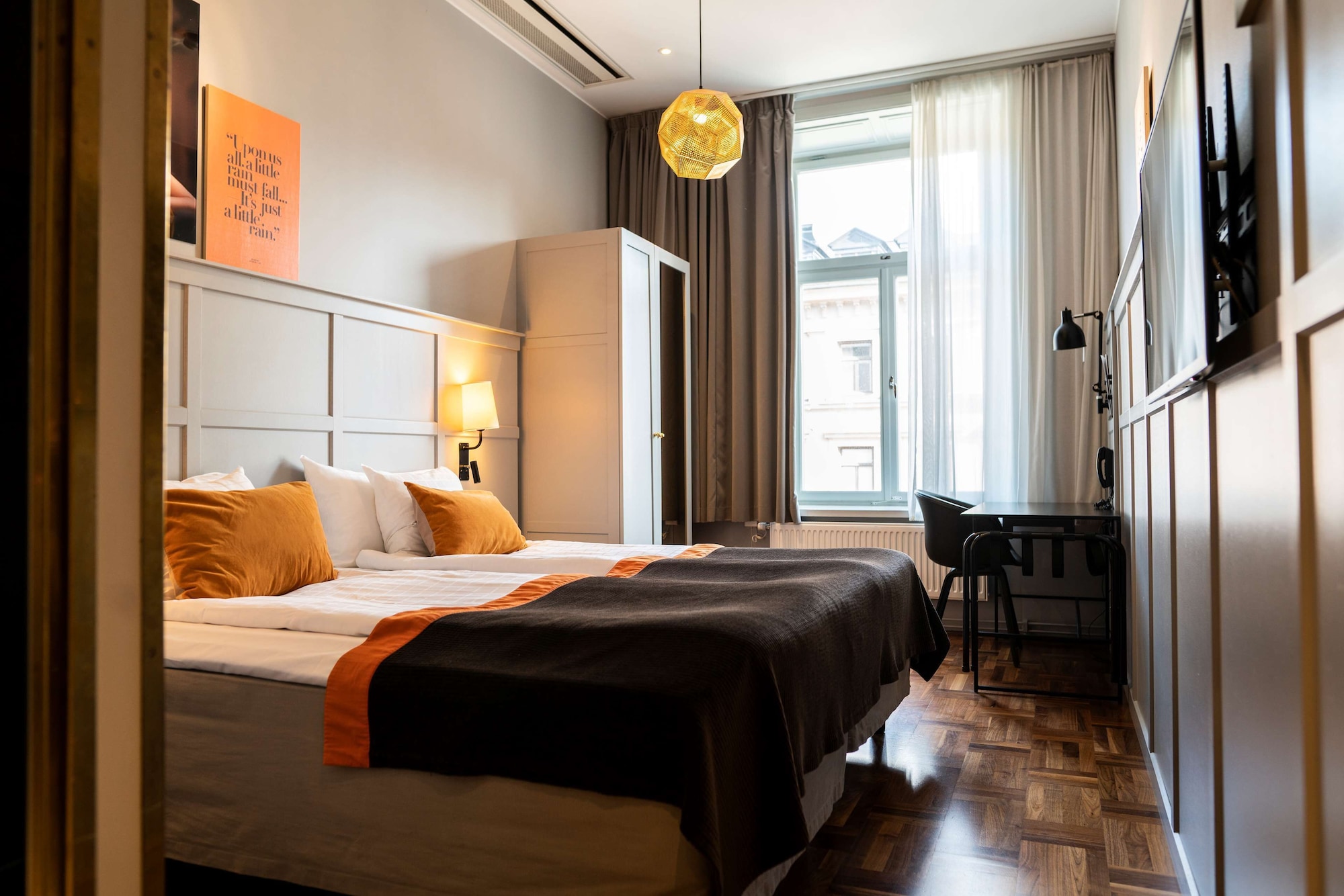 STANDARD, TWIN BEDS